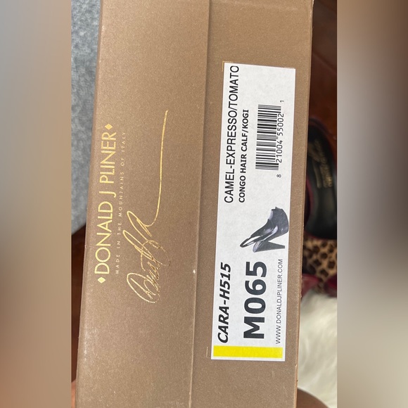 Donald J. Pliner cheetah print open toe stilettos heels with red trim size 6.5 - Picture 6 of 9